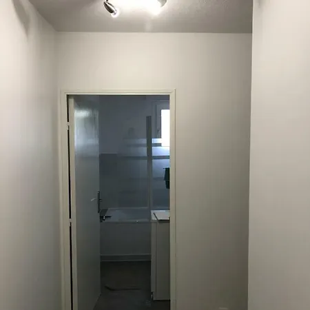 Lägenhet Studio A 15min Du Centre